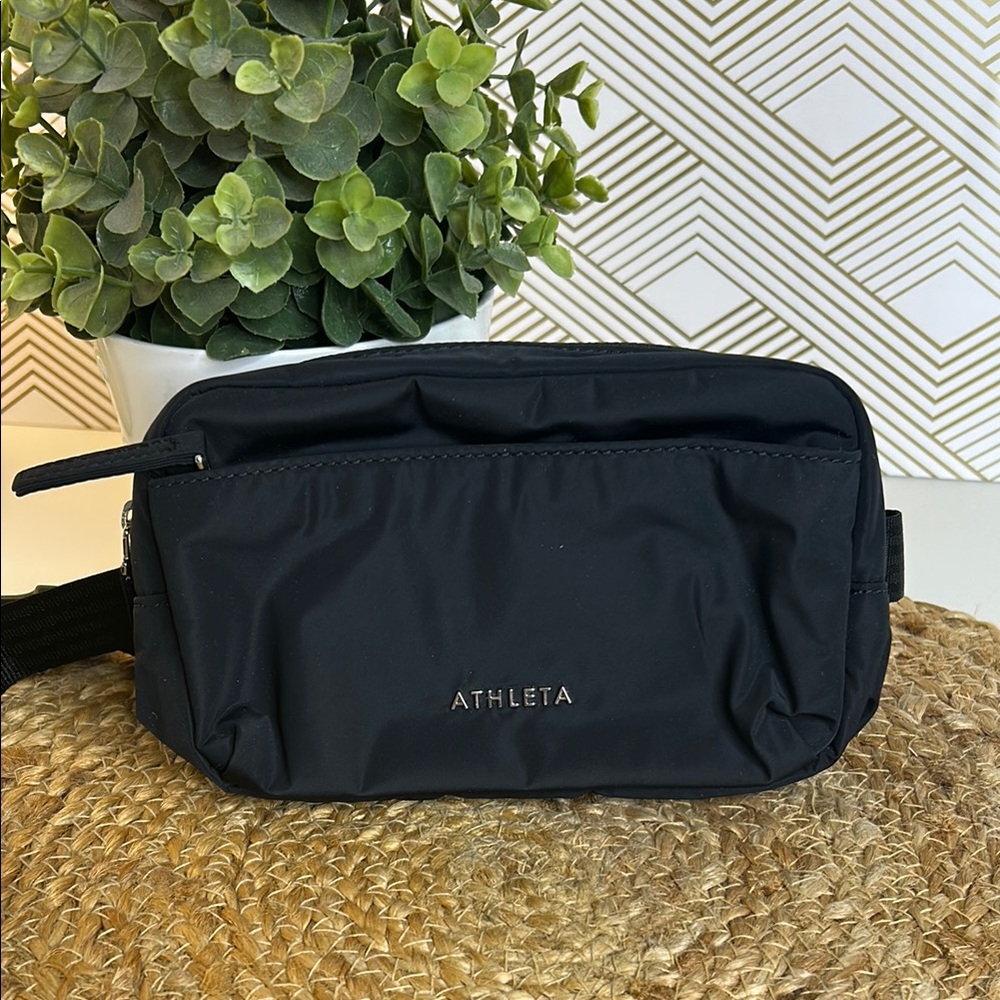 Athleta black waist bag:crossbody Bag - Picture 13 of 13